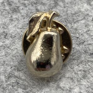 Vtg Pear Fruit Gold Tone‎ Lapel Pin Hat Lanyard Pin Tie Tack Whimsical Kitschy